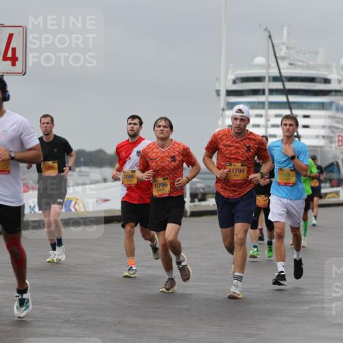 13.09.2026 - Kiel Lauf Andreas Tolksdorf http://msf.ph/oto/10478801 13.09.2026 11:52:08 Kiellinie 4, 1265, 7004, 11796, 11794, 618, 3 meine-sportfotos.de
