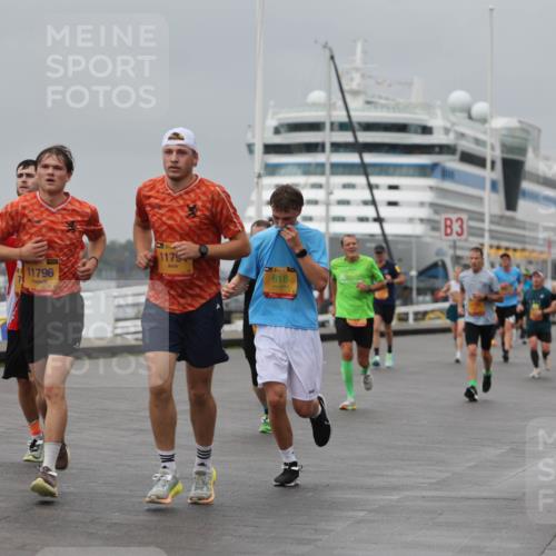 13.09.2026 - Kiel Lauf Andreas Tolksdorf http://msf.ph/oto/10478824 13.09.2026 11:52:09 Kiellinie 265, 4, 11796, 1179, 1, 38, 618, 3 meine-sportfotos.de
