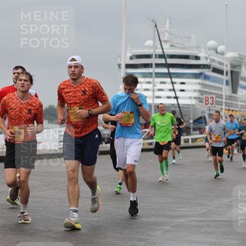 13.09.2026 - Kiel Lauf Andreas Tolksdorf http://msf.ph/oto/10478829 13.09.2026 11:52:09 Kiellinie 4, 796, 618, 3 meine-sportfotos.de