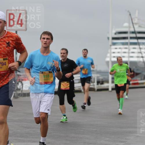 13.09.2026 - Kiel Lauf Andreas Tolksdorf http://msf.ph/oto/10478859 13.09.2026 11:52:11 Kiellinie 4, 39, 7004, 1, 3845, 11794, 38, 618 meine-sportfotos.de