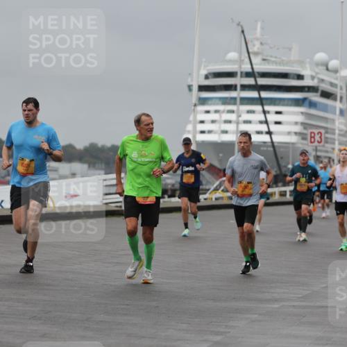 13.09.2026 - Kiel Lauf Andreas Tolksdorf http://msf.ph/oto/10478887 13.09.2026 11:52:12 Kiellinie 4, 802, 3 meine-sportfotos.de