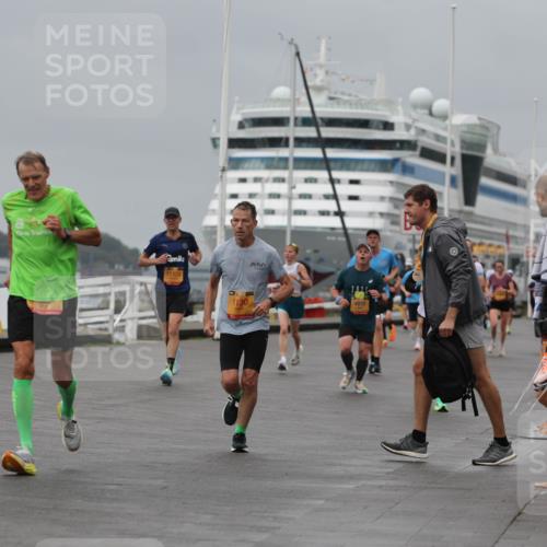 13.09.2026 - Kiel Lauf Andreas Tolksdorf http://msf.ph/oto/10478899 13.09.2026 11:52:13 Kiellinie 34, 11328, 1130, 4978 meine-sportfotos.de