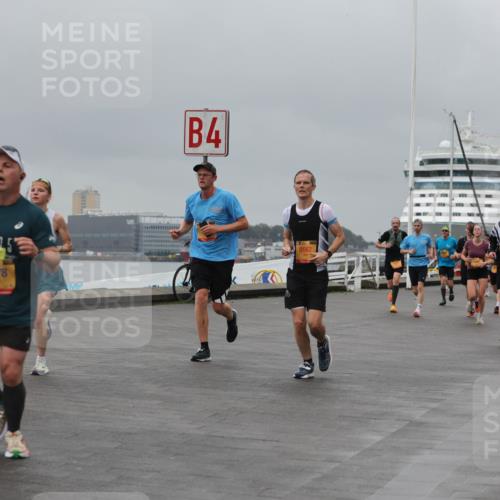 13.09.2026 - Kiel Lauf Andreas Tolksdorf http://msf.ph/oto/10478983 13.09.2026 11:52:21 Kiellinie 4978, 4, 8962 meine-sportfotos.de