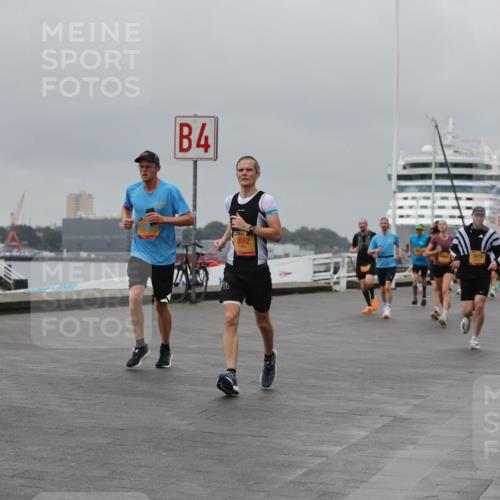 13.09.2026 - Kiel Lauf Andreas Tolksdorf http://msf.ph/oto/10479001 13.09.2026 11:52:21 Kiellinie 4, 892, 3 meine-sportfotos.de