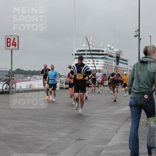 13.09.2026 - Kiel Lauf Andreas Tolksdorf http://msf.ph/oto/10479018 13.09.2026 11:52:23 Kiellinie 4, 2974, 3 meine-sportfotos.de