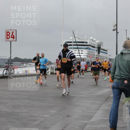 13.09.2026 - Kiel Lauf Andreas Tolksdorf http://msf.ph/oto/10479024 13.09.2026 11:52:23 Kiellinie 4, 2974, 3 meine-sportfotos.de