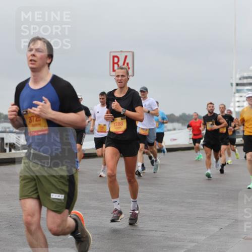 13.09.2026 - Kiel Lauf Andreas Tolksdorf http://msf.ph/oto/10479104 13.09.2026 11:52:31 Kiellinie 3725, 1288, 6150, 83 meine-sportfotos.de