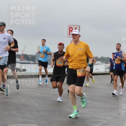 13.09.2026 - Kiel Lauf Andreas Tolksdorf http://msf.ph/oto/10479133 13.09.2026 11:52:33 Kiellinie 6150 meine-sportfotos.de