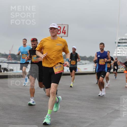 13.09.2026 - Kiel Lauf Andreas Tolksdorf http://msf.ph/oto/10479138 13.09.2026 11:52:34 Kiellinie 84, 6150, 11663, 83 meine-sportfotos.de