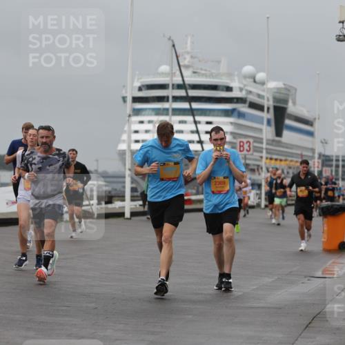 13.09.2026 - Kiel Lauf Andreas Tolksdorf http://msf.ph/oto/10479211 13.09.2026 11:52:42 Kiellinie 4, 8889, 2369, 3, 2 meine-sportfotos.de