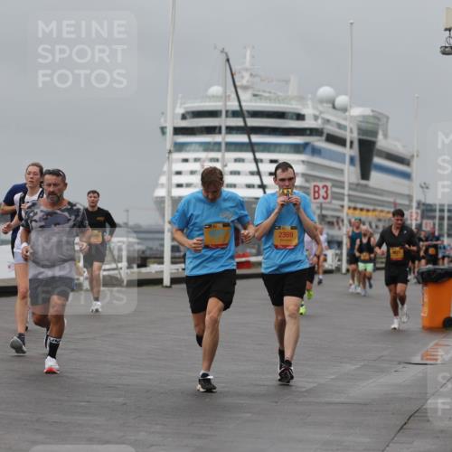 13.09.2026 - Kiel Lauf Andreas Tolksdorf http://msf.ph/oto/10479217 13.09.2026 11:52:42 Kiellinie 4, 8889, 2369, 3 meine-sportfotos.de