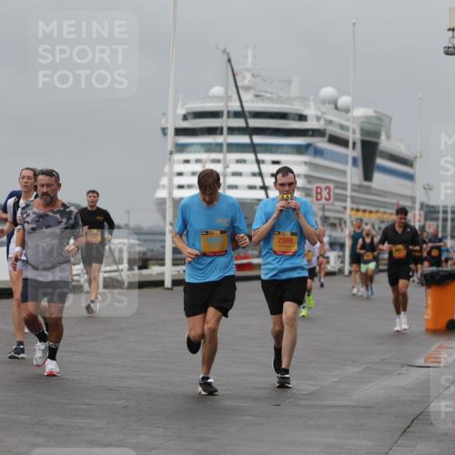 13.09.2026 - Kiel Lauf Andreas Tolksdorf http://msf.ph/oto/10479219 13.09.2026 11:52:42 Kiellinie 4, 8889, 2369, 3 meine-sportfotos.de