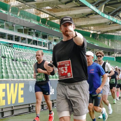 13.09.2026 - 21. swb-Marathon Bremen Michael Burmester http://msf.ph/oto/10479248 13.09.2026 13:18:30 Laufen im Stadion 311, 404, 486, 546, 588, 732, 753, 837, 921, 1424, 1425, 1431, 1506, 1765, 1790, 1844, 1868, 2056, 2067, 2096, 2123, 2137, 2224, 2294, 2357, 2358, 2389, 2419, 2453, 2532, 2557, 2563, 2586, 2601, 2614, 2622, 2647, 2655, 2786, 2843, 2845, 2849, 2857, 2879, 2880, 2893, 2944, 2983, 2984, 2999, 3031, 3046, 3072, 3096, 3100, 3104, 3146, 3180, 3189, 3195, 3198, 3210, 3285, 3287, 3314, 3337, 3421, 3431, 3476, 3537, 3548, 3619, 3633, 3654, 3740, 3879, 4478 meine-sportfotos.de