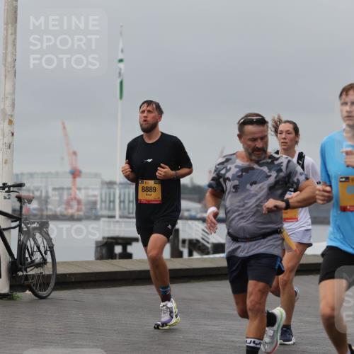 13.09.2026 - Kiel Lauf Andreas Tolksdorf http://msf.ph/oto/10479261 13.09.2026 11:52:45 Kiellinie 39, 8889, 4 meine-sportfotos.de