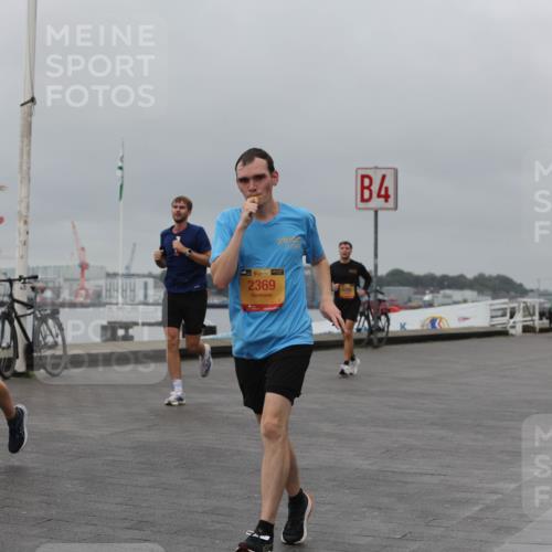 13.09.2026 - Kiel Lauf Andreas Tolksdorf http://msf.ph/oto/10479272 13.09.2026 11:52:46 Kiellinie 5356, 1439, 4, 2369, 4 meine-sportfotos.de