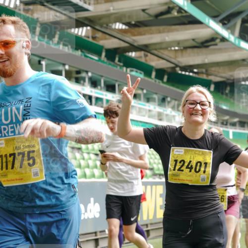 13.09.2026 - 21. swb-Marathon Bremen Michael Burmester http://msf.ph/oto/10479278 13.09.2026 10:41:00 Laufen im Stadion 10155, 10156, 10163, 10169, 10213, 10234, 10247, 10299, 10313, 10321, 10354, 10386, 10399, 10406, 10414, 10417, 10419, 10422, 10424, 10435, 10455, 10461, 10462, 10483, 10484, 10527, 10545, 10547, 10556, 10570, 10580, 10582, 10586, 10599, 10611, 10616, 10644, 10653, 10660, 10694, 10696, 10705, 10706, 10712, 10719, 10722, 10737, 10743, 10751, 10766, 10768, 10776, 10804, 10859, 10889, 11043, 11048 meine-sportfotos.de
