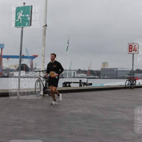 13.09.2026 - Kiel Lauf Andreas Tolksdorf http://msf.ph/oto/10479309 13.09.2026 11:52:49 Kiellinie 3, 6068, 4, 9821 meine-sportfotos.de