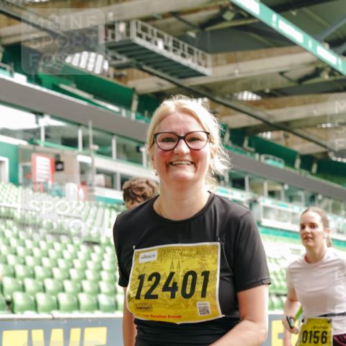 13.09.2026 - 21. swb-Marathon Bremen Michael Burmester http://msf.ph/oto/10479311 13.09.2026 10:41:01 Laufen im Stadion 10155, 10156, 10163, 10169, 10213, 10234, 10247, 10299, 10313, 10321, 10354, 10386, 10399, 10406, 10414, 10417, 10419, 10422, 10424, 10435, 10455, 10461, 10462, 10483, 10484, 10527, 10545, 10547, 10556, 10570, 10580, 10582, 10586, 10599, 10611, 10644, 10653, 10660, 10694, 10696, 10705, 10706, 10719, 10722, 10737, 10751, 10766, 10768, 10776, 10804, 10859, 10889, 11043, 11048 meine-sportfotos.de