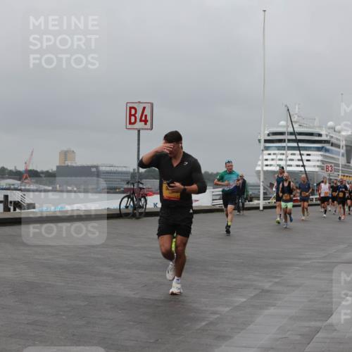 13.09.2026 - Kiel Lauf Andreas Tolksdorf http://msf.ph/oto/10479314 13.09.2026 11:52:50 Kiellinie 4, 3 meine-sportfotos.de