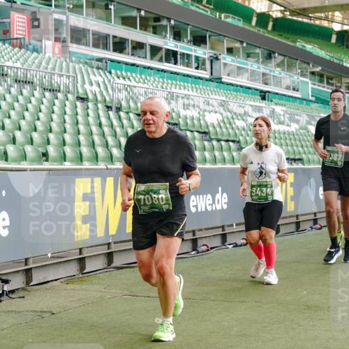 13.09.2026 - 21. swb-Marathon Bremen Michael Burmester http://msf.ph/oto/10479333 13.09.2026 13:18:34 Laufen im Stadion 311, 404, 486, 512, 546, 588, 732, 753, 837, 921, 1424, 1425, 1431, 1506, 1765, 1790, 1844, 1868, 2056, 2067, 2096, 2123, 2137, 2224, 2240, 2294, 2357, 2358, 2389, 2419, 2453, 2532, 2557, 2563, 2601, 2614, 2622, 2647, 2655, 2703, 2786, 2843, 2845, 2849, 2857, 2879, 2880, 2893, 2944, 2983, 2984, 2999, 3031, 3046, 3072, 3096, 3100, 3104, 3146, 3180, 3189, 3195, 3198, 3210, 3285, 3287, 3314, 3337, 3421, 3431, 3476, 3537, 3548, 3619, 3633, 3654, 3740, 3879, 4478 meine-sportfotos.de