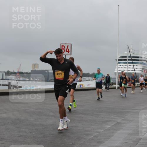 13.09.2026 - Kiel Lauf Andreas Tolksdorf http://msf.ph/oto/10479334 13.09.2026 11:52:50 Kiellinie 4, 9821, 5894, 3 meine-sportfotos.de