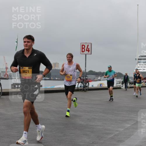 13.09.2026 - Kiel Lauf Andreas Tolksdorf http://msf.ph/oto/10479348 13.09.2026 11:52:51 Kiellinie 1, 394, 9821, 5894, 4, 3 meine-sportfotos.de