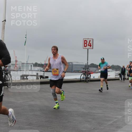 13.09.2026 - Kiel Lauf Andreas Tolksdorf http://msf.ph/oto/10479364 13.09.2026 11:52:51 Kiellinie 9821, 5894, 4, 3 meine-sportfotos.de