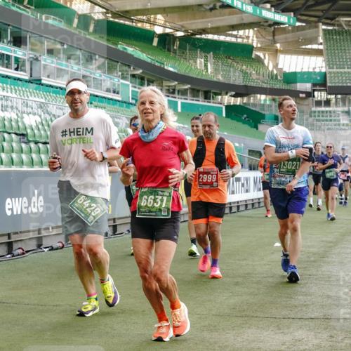 13.09.2026 - 21. swb-Marathon Bremen Michael Burmester http://msf.ph/oto/10479385 13.09.2026 13:18:36 Laufen im Stadion 311, 404, 486, 512, 546, 588, 732, 753, 837, 921, 1424, 1425, 1431, 1506, 1765, 1790, 1844, 1868, 2056, 2067, 2096, 2123, 2137, 2224, 2240, 2294, 2357, 2358, 2389, 2419, 2453, 2532, 2557, 2563, 2601, 2614, 2622, 2647, 2655, 2689, 2703, 2786, 2843, 2845, 2849, 2857, 2879, 2880, 2893, 2944, 2983, 2984, 2999, 3031, 3046, 3072, 3096, 3100, 3104, 3146, 3180, 3189, 3195, 3198, 3210, 3285, 3287, 3314, 3337, 3421, 3431, 3476, 3537, 3548, 3619, 3633, 3654, 3740, 3879, 4478 meine-sportfotos.de