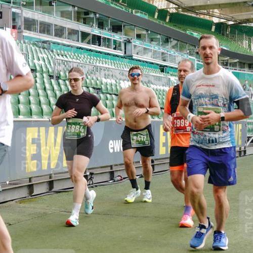 13.09.2026 - 21. swb-Marathon Bremen Michael Burmester http://msf.ph/oto/10479417 13.09.2026 13:18:38 Laufen im Stadion 311, 333, 404, 486, 512, 546, 588, 732, 753, 837, 921, 938, 1424, 1425, 1431, 1506, 1765, 1790, 1844, 1868, 2056, 2067, 2096, 2123, 2137, 2224, 2240, 2294, 2357, 2358, 2389, 2419, 2453, 2532, 2557, 2563, 2601, 2614, 2622, 2647, 2655, 2689, 2703, 2786, 2843, 2845, 2849, 2857, 2879, 2880, 2893, 2944, 2983, 2984, 2999, 3031, 3046, 3072, 3096, 3100, 3104, 3146, 3180, 3189, 3195, 3198, 3210, 3285, 3287, 3314, 3337, 3421, 3431, 3476, 3537, 3548, 3619, 3633, 3654, 3740, 3879, 4478 meine-sportfotos.de