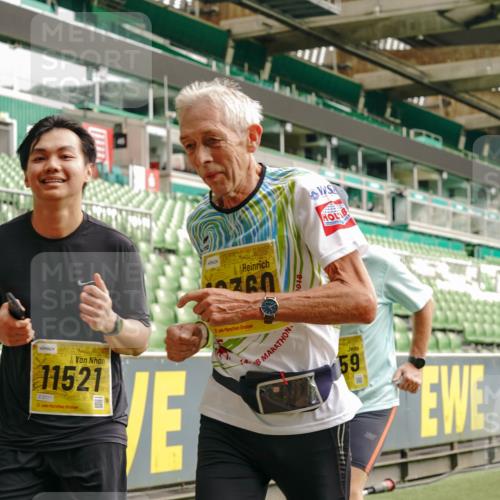13.09.2026 - 21. swb-Marathon Bremen Michael Burmester http://msf.ph/oto/10479446 13.09.2026 10:41:05 Laufen im Stadion 10155, 10156, 10163, 10169, 10213, 10234, 10247, 10299, 10313, 10321, 10354, 10386, 10399, 10406, 10414, 10417, 10419, 10422, 10424, 10435, 10455, 10461, 10462, 10483, 10484, 10527, 10545, 10547, 10570, 10580, 10582, 10586, 10599, 10611, 10644, 10653, 10694, 10696, 10705, 10706, 10719, 10722, 10737, 10751, 10766, 10768, 10776, 10804, 10859, 10889, 11043, 11048 meine-sportfotos.de