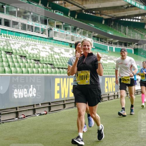 13.09.2026 - 21. swb-Marathon Bremen Michael Burmester http://msf.ph/oto/10479453 13.09.2026 10:41:06 Laufen im Stadion 10155, 10156, 10163, 10169, 10213, 10234, 10247, 10299, 10313, 10321, 10354, 10386, 10399, 10406, 10414, 10417, 10419, 10422, 10424, 10435, 10455, 10461, 10462, 10483, 10484, 10527, 10545, 10546, 10547, 10570, 10580, 10582, 10586, 10599, 10611, 10644, 10653, 10694, 10696, 10705, 10706, 10719, 10722, 10737, 10751, 10766, 10768, 10776, 10804, 10859, 10889, 11043, 11048 meine-sportfotos.de