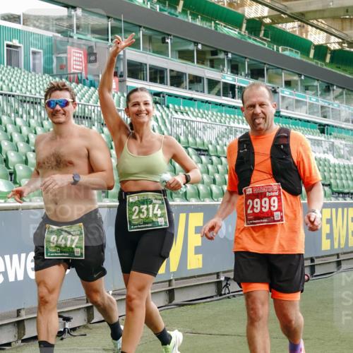 13.09.2026 - 21. swb-Marathon Bremen Michael Burmester http://msf.ph/oto/10479468 13.09.2026 13:18:40 Laufen im Stadion 311, 333, 404, 486, 512, 546, 588, 732, 753, 837, 921, 938, 1424, 1425, 1431, 1506, 1765, 1790, 1844, 1868, 2056, 2096, 2123, 2137, 2224, 2240, 2294, 2357, 2358, 2389, 2419, 2453, 2557, 2563, 2601, 2614, 2622, 2647, 2655, 2689, 2703, 2786, 2843, 2845, 2849, 2857, 2879, 2880, 2893, 2944, 2983, 2984, 2999, 3031, 3046, 3072, 3096, 3100, 3146, 3180, 3189, 3198, 3210, 3285, 3287, 3314, 3337, 3421, 3431, 3476, 3537, 3548, 3619, 3633, 3654, 3740, 3879, 4478 meine-sportfotos.de