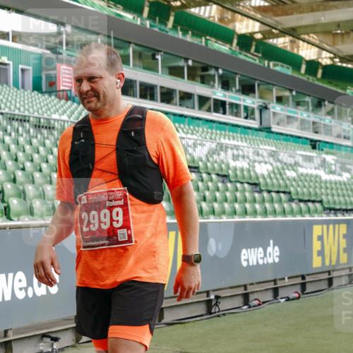 13.09.2026 - 21. swb-Marathon Bremen Michael Burmester http://msf.ph/oto/10479502 13.09.2026 13:18:41 Laufen im Stadion 311, 333, 404, 486, 512, 546, 588, 732, 753, 837, 921, 938, 1424, 1425, 1431, 1506, 1765, 1790, 1844, 1868, 2056, 2096, 2123, 2137, 2224, 2240, 2294, 2315, 2357, 2358, 2389, 2419, 2453, 2557, 2563, 2601, 2614, 2622, 2647, 2655, 2689, 2703, 2786, 2843, 2845, 2849, 2857, 2879, 2880, 2893, 2944, 2983, 2984, 2999, 3031, 3046, 3072, 3096, 3100, 3146, 3180, 3189, 3198, 3210, 3285, 3287, 3314, 3337, 3421, 3431, 3476, 3537, 3548, 3619, 3633, 3654, 3740, 3879, 4478 meine-sportfotos.de