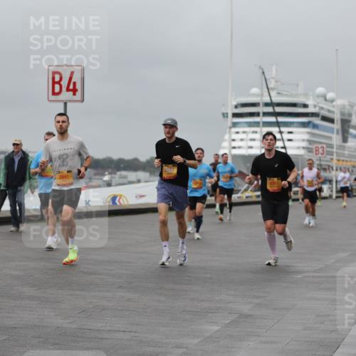 13.09.2026 - Kiel Lauf Andreas Tolksdorf http://msf.ph/oto/10479512 13.09.2026 11:53:04 Kiellinie 4, 2841, 2043, 8361, 3 meine-sportfotos.de
