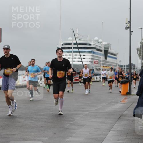13.09.2026 - Kiel Lauf Andreas Tolksdorf http://msf.ph/oto/10479537 13.09.2026 11:53:05 Kiellinie 4, 20437, 8361, 3 meine-sportfotos.de