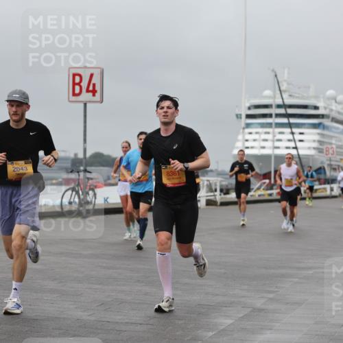 13.09.2026 - Kiel Lauf Andreas Tolksdorf http://msf.ph/oto/10479557 13.09.2026 11:53:06 Kiellinie 4, 39, 2043, 8361, 3 meine-sportfotos.de