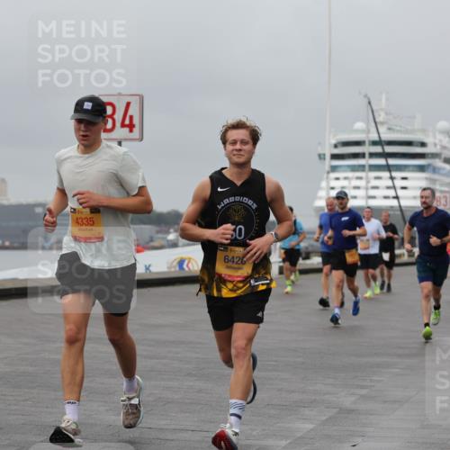 13.09.2026 - Kiel Lauf Andreas Tolksdorf http://msf.ph/oto/10479598 13.09.2026 11:53:14 Kiellinie 34, 39, 4335, 50, 39, 6420, 83 meine-sportfotos.de