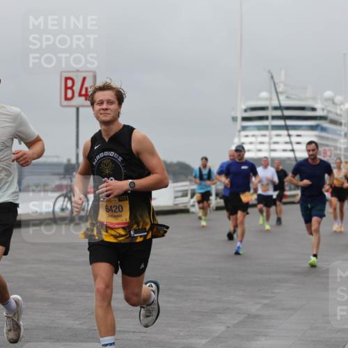 13.09.2026 - Kiel Lauf Andreas Tolksdorf http://msf.ph/oto/10479610 13.09.2026 11:53:14 Kiellinie 4, 38, 4335, 83, 39, 6420 meine-sportfotos.de