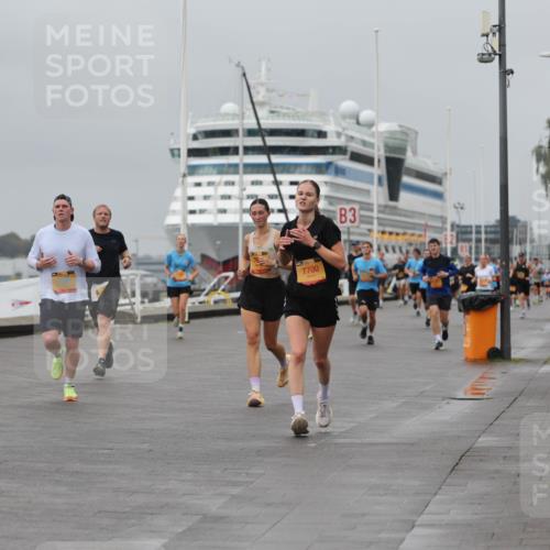 13.09.2026 - Kiel Lauf Andreas Tolksdorf http://msf.ph/oto/10479656 13.09.2026 11:53:18 Kiellinie 34, 7700, 3 meine-sportfotos.de