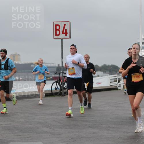 13.09.2026 - Kiel Lauf Andreas Tolksdorf http://msf.ph/oto/10479689 13.09.2026 11:53:20 Kiellinie 4, 7592, 39, 7700 meine-sportfotos.de