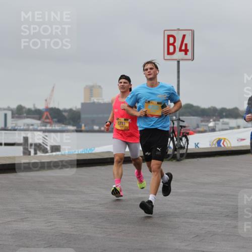 13.09.2026 - Kiel Lauf Andreas Tolksdorf http://msf.ph/oto/10479721 13.09.2026 11:53:28 Kiellinie 5771, 38, 4, 6722 meine-sportfotos.de