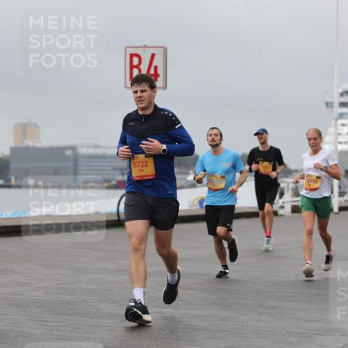 13.09.2026 - Kiel Lauf Andreas Tolksdorf http://msf.ph/oto/10479745 13.09.2026 11:53:29 Kiellinie 4, 38, 6722, 9310 meine-sportfotos.de