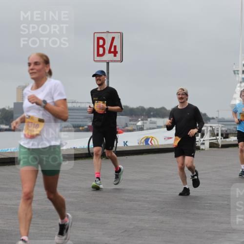 13.09.2026 - Kiel Lauf Andreas Tolksdorf http://msf.ph/oto/10479800 13.09.2026 11:53:32 Kiellinie 8310, 4, 1543 meine-sportfotos.de