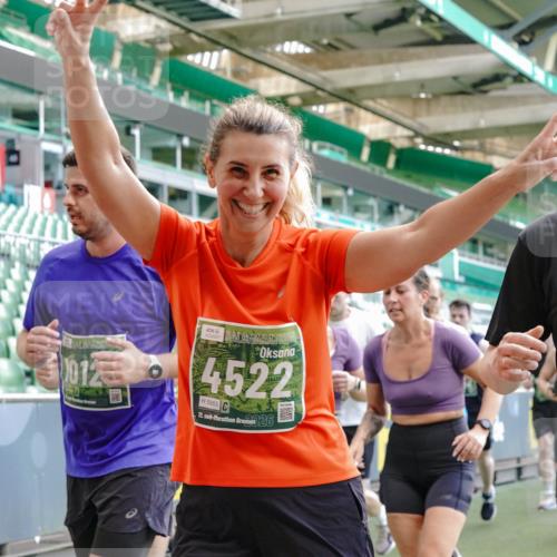 13.09.2026 - 21. swb-Marathon Bremen Michael Burmester http://msf.ph/oto/10479812 13.09.2026 13:18:54 Laufen im Stadion 311, 333, 404, 486, 512, 546, 732, 753, 837, 921, 938, 1156, 1424, 1425, 1431, 1506, 1765, 1790, 1844, 1868, 2056, 2123, 2137, 2224, 2240, 2294, 2315, 2357, 2358, 2419, 2453, 2557, 2563, 2601, 2614, 2622, 2626, 2647, 2689, 2702, 2703, 2722, 2786, 2843, 2845, 2849, 2857, 2879, 2880, 2893, 2944, 2983, 2999, 3031, 3046, 3072, 3096, 3100, 3116, 3146, 3180, 3189, 3198, 3210, 3263, 3285, 3287, 3337, 3421, 3431, 3476, 3537, 3548, 3619, 3633, 3654, 3740, 3879, 4478 meine-sportfotos.de