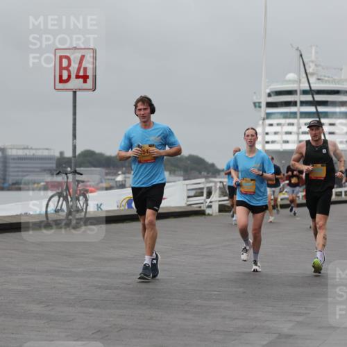 13.09.2026 - Kiel Lauf Andreas Tolksdorf http://msf.ph/oto/10479841 13.09.2026 11:53:34 Kiellinie 4, 3 meine-sportfotos.de