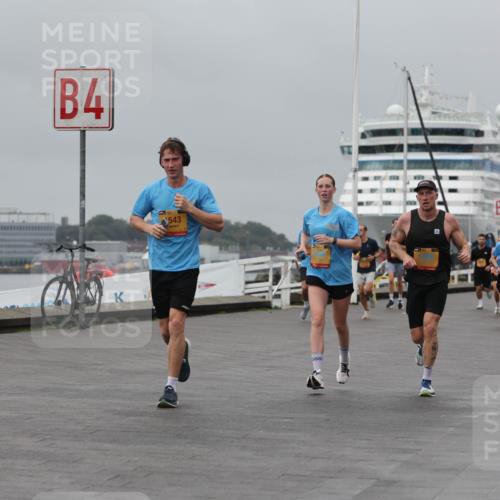 13.09.2026 - Kiel Lauf Andreas Tolksdorf http://msf.ph/oto/10479846 13.09.2026 11:53:34 Kiellinie 4, 543, 3 meine-sportfotos.de