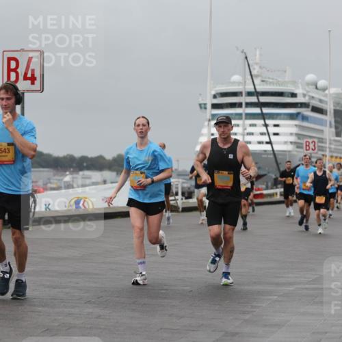 13.09.2026 - Kiel Lauf Andreas Tolksdorf http://msf.ph/oto/10479860 13.09.2026 11:53:35 Kiellinie 4, 39, 1543, 3 meine-sportfotos.de