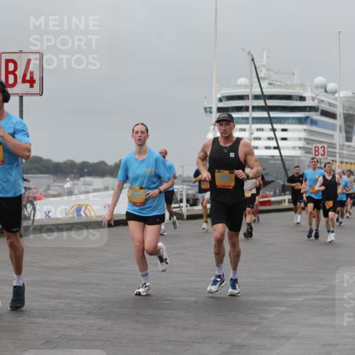 13.09.2026 - Kiel Lauf Andreas Tolksdorf http://msf.ph/oto/10479862 13.09.2026 11:53:35 Kiellinie 1543, 4, 3 meine-sportfotos.de