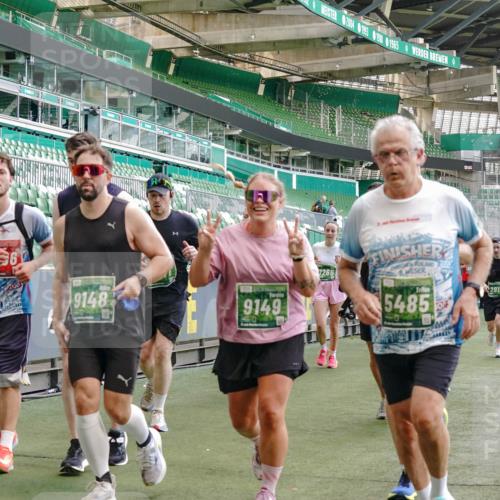 13.09.2026 - 21. swb-Marathon Bremen Michael Burmester http://msf.ph/oto/10479876 13.09.2026 13:18:57 Laufen im Stadion 311, 333, 404, 486, 512, 546, 732, 753, 837, 921, 938, 1156, 1424, 1425, 1431, 1506, 1765, 1790, 1844, 1868, 2056, 2123, 2137, 2224, 2240, 2294, 2315, 2357, 2358, 2453, 2557, 2563, 2601, 2614, 2622, 2626, 2647, 2689, 2702, 2703, 2722, 2786, 2843, 2845, 2849, 2857, 2879, 2880, 2893, 2944, 2983, 2999, 3031, 3046, 3072, 3096, 3100, 3116, 3146, 3180, 3189, 3198, 3210, 3243, 3263, 3285, 3287, 3315, 3337, 3421, 3476, 3537, 3548, 3619, 3633, 3654, 3740, 3879, 4478 meine-sportfotos.de