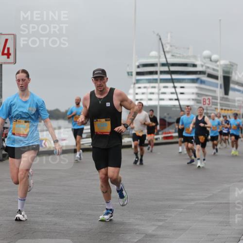13.09.2026 - Kiel Lauf Andreas Tolksdorf http://msf.ph/oto/10479883 13.09.2026 11:53:36 Kiellinie 4, 1, 38, 39, 532, 3 meine-sportfotos.de